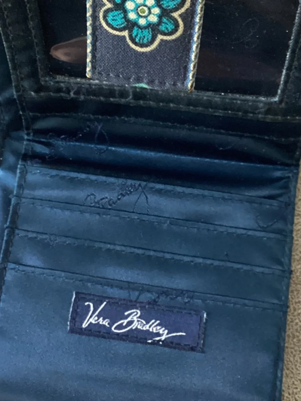 Vera Bradley vintage bifold blue floral wallet like new - Picture 5 of 6